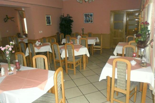 Hotel Ostoja Lipówki Екстериор снимка