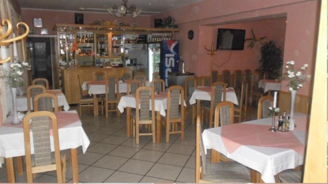 Hotel Ostoja Lipówki Екстериор снимка